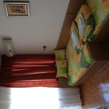 Pensión Villas *