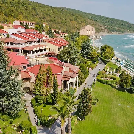 Elenite Villas Szálloda 3*